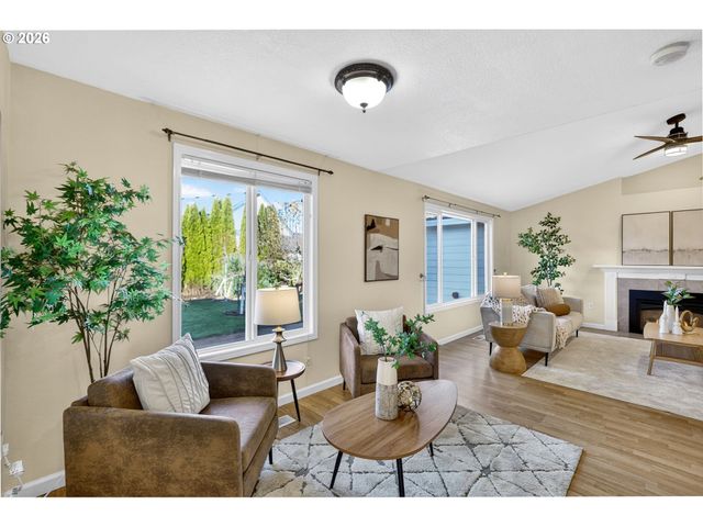 414 Ne 135TH St, Vancouver, WA 98685