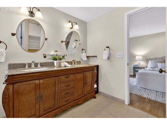 414 Ne 135TH St, Vancouver, WA 98685