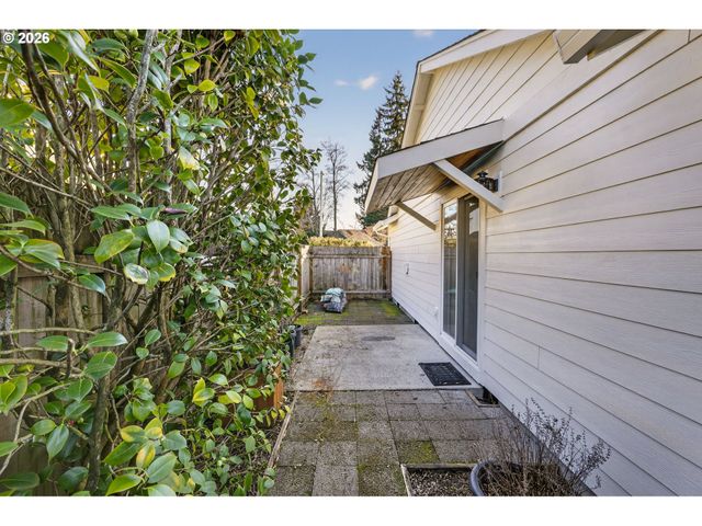 414 Ne 135TH St, Vancouver, WA 98685