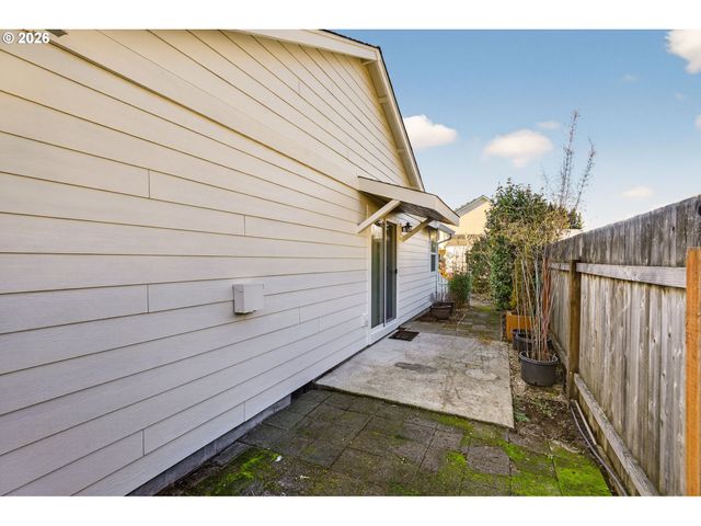 414 Ne 135TH St, Vancouver, WA 98685