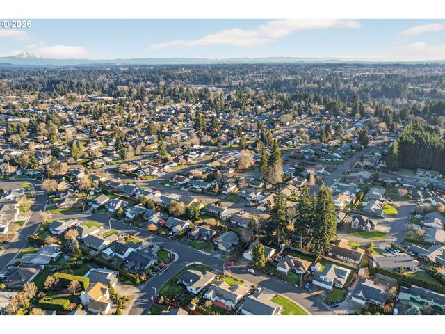 414 Ne 135TH St, Vancouver, WA 98685