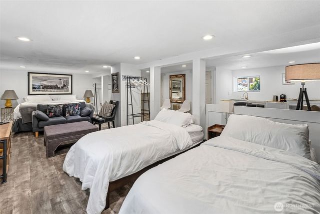 1225 E Jefferson Street, Seattle, WA 98122