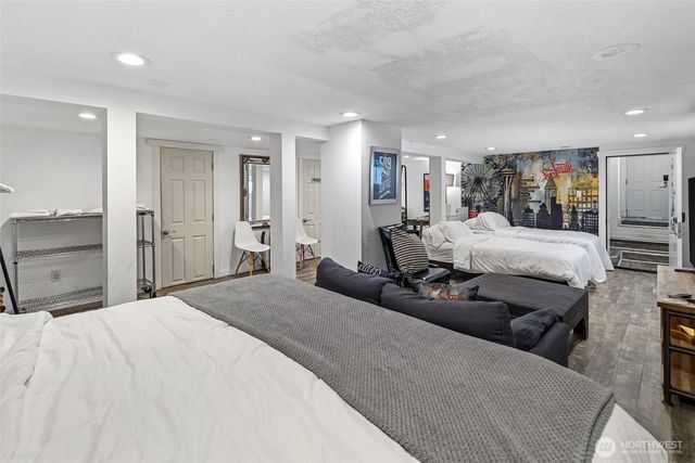 1225 E Jefferson Street, Seattle, WA 98122
