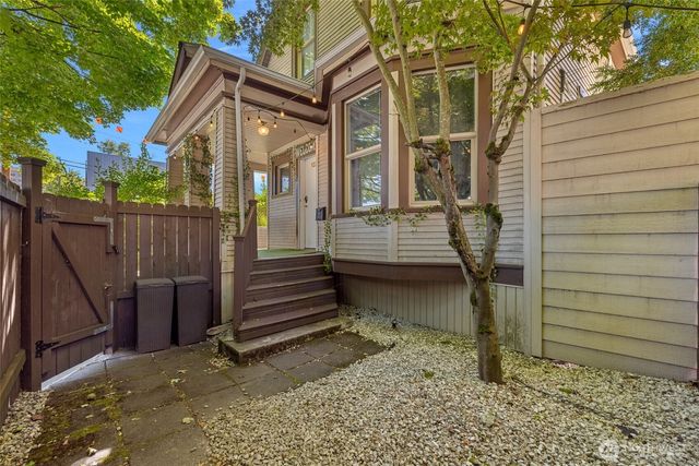1225 E Jefferson Street, Seattle, WA 98122