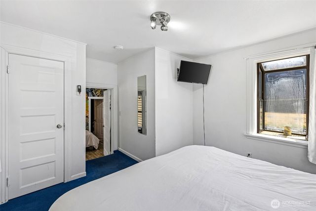 1225 E Jefferson Street, Seattle, WA 98122