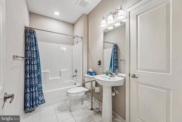 3566 PROVIDENCE CT, Williamstown, NJ 08094