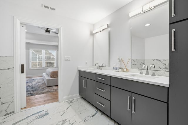 13438 Waterleaf Drive, St. John, IN 46373