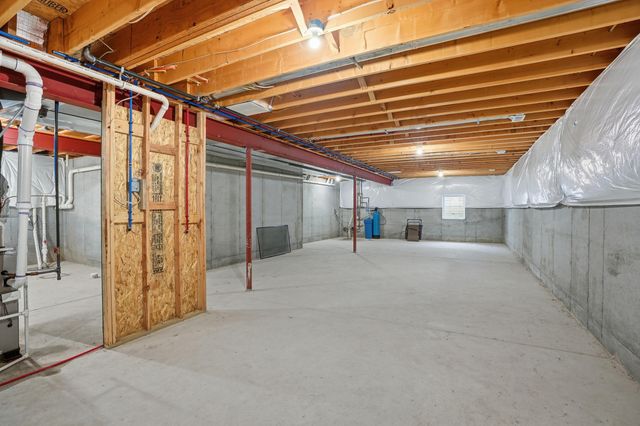 13438 Waterleaf Drive, St. John, IN 46373