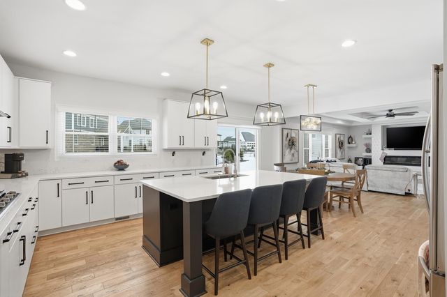 13438 Waterleaf Drive, St. John, IN 46373