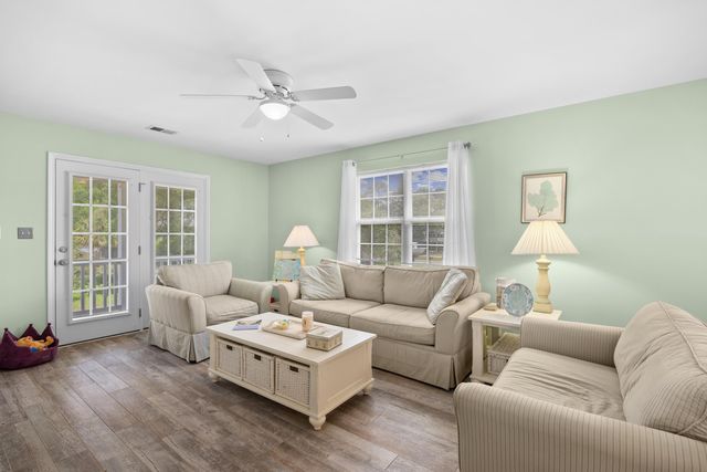 1027B Lakeside Dr. B, Surfside Beach, SC 29575