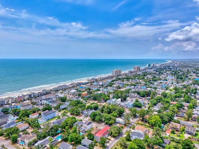 1027B Lakeside Dr. B, Surfside Beach, SC 29575