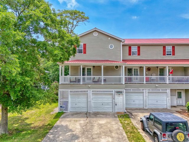 1027B Lakeside Dr. B, Surfside Beach, SC 29575