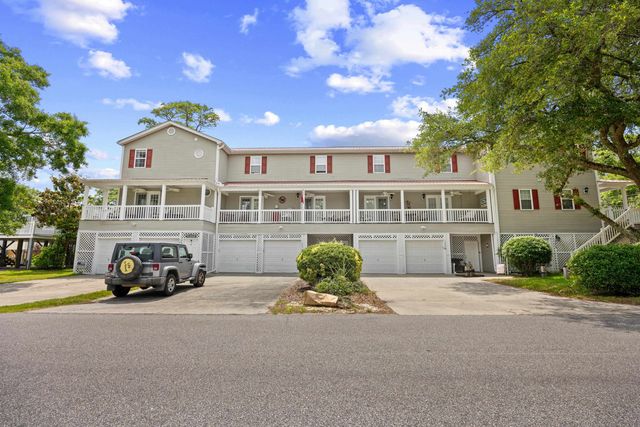 1027B Lakeside Dr. B, Surfside Beach, SC 29575