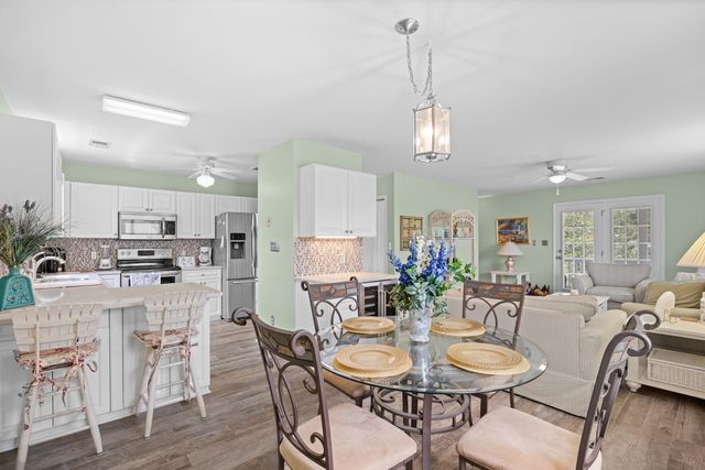 1027B Lakeside Dr. B, Surfside Beach, SC 29575