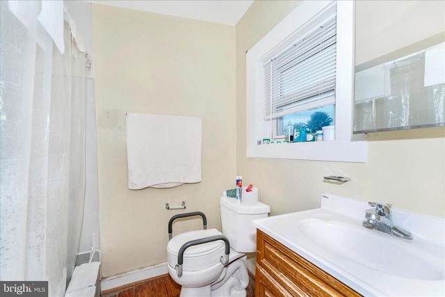 229-231 N CHURCH ST, Thurmont, MD 21788