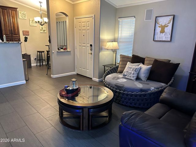 2058 S VOYAGER Drive, Gilbert, AZ 85295