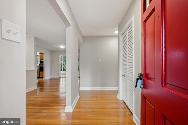 6105 TILDEN LN, Rockville, MD 20852