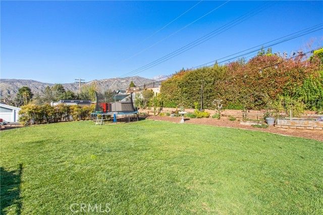 11493 Casa Blanca Street, Yucaipa, CA 92399