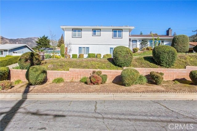 11493 Casa Blanca Street, Yucaipa, CA 92399