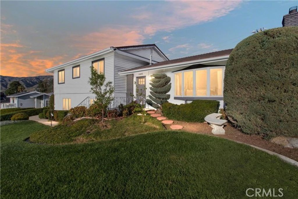 11493 Casa Blanca Street, Yucaipa, CA 92399
