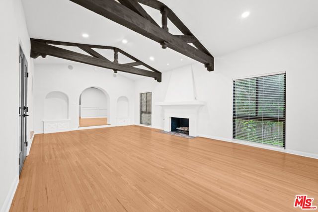 260 S La Peer Drive, Beverly Hills, CA 90211