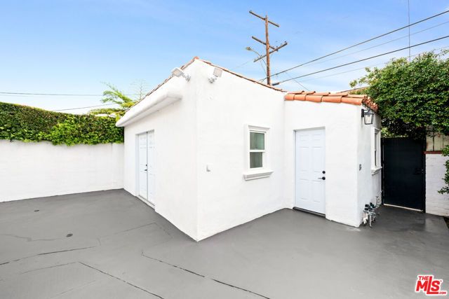 260 S La Peer Drive, Beverly Hills, CA 90211