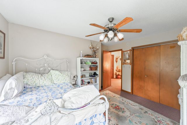 2900 Itasca Avenue S, Saint Mary's Point, MN 55043