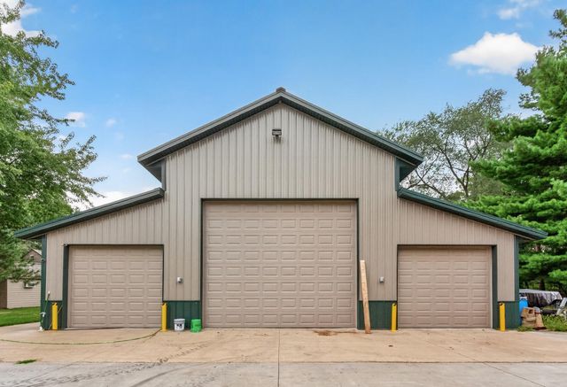 2900 Itasca Avenue S, Saint Mary's Point, MN 55043