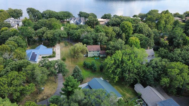 2900 Itasca Avenue S, Saint Mary's Point, MN 55043