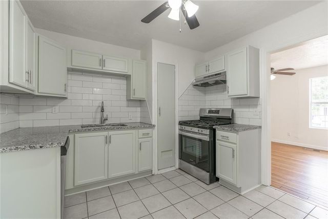 514 E Rickenbacker Drive, Midwest City, OK 73110