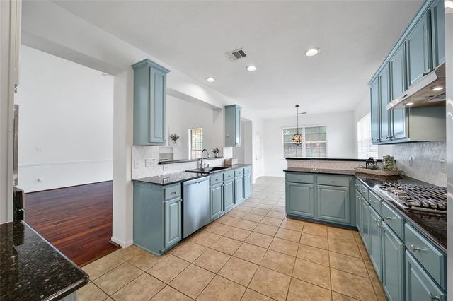 10802 Lake Raven Court, Cypress, TX 77433