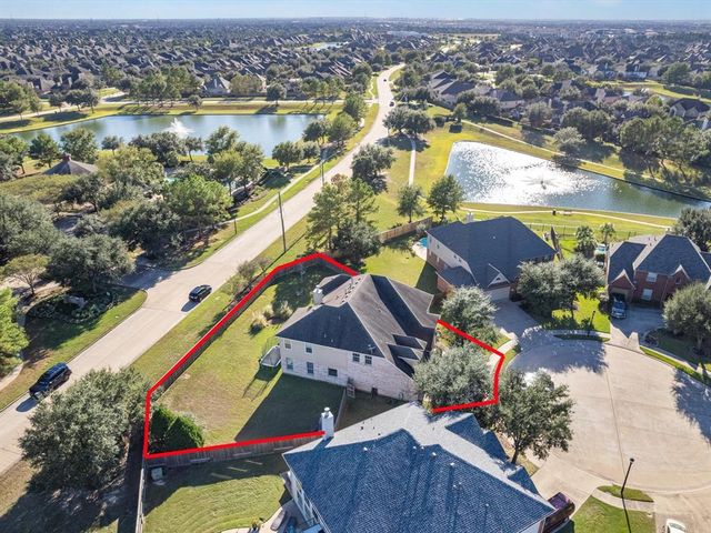10802 Lake Raven Court, Cypress, TX 77433