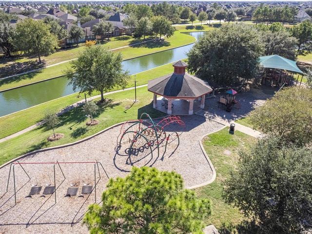 10802 Lake Raven Court, Cypress, TX 77433