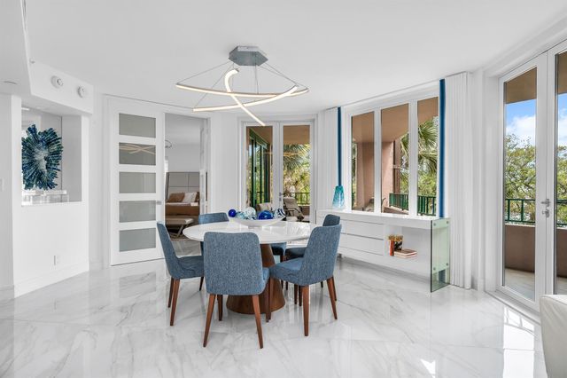 100 SE 5th Avenue 302, Boca Raton, FL 33432