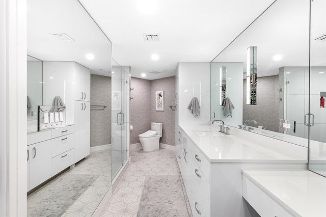 100 SE 5th Avenue 302, Boca Raton, FL 33432