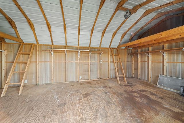 17 Meadowbrook Dr, Big Spring, TX 79511