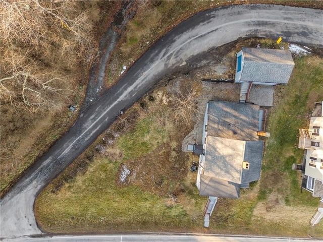 803 LITTLE DEER CREEK VALLEY RD., West Deer, PA 15076