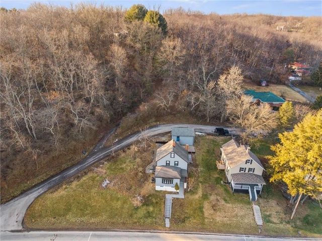 803 LITTLE DEER CREEK VALLEY RD., West Deer, PA 15076
