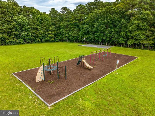 6 DUCK COVE CIR, Ocean Pines, MD 21811