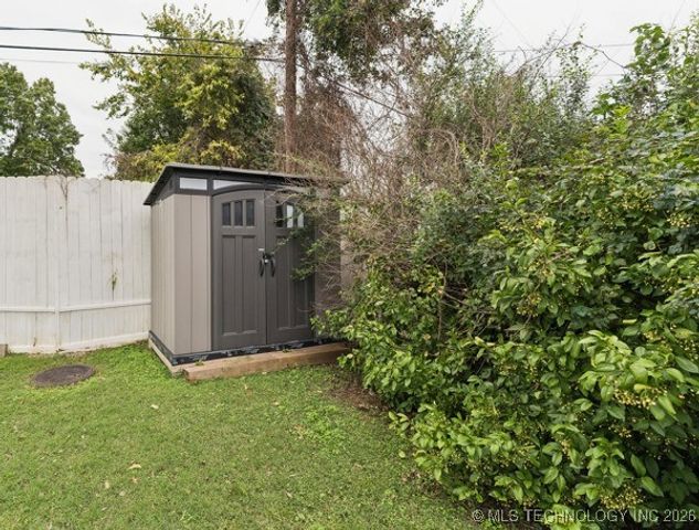 7731 E Skelly Drive, Tulsa, OK 74129