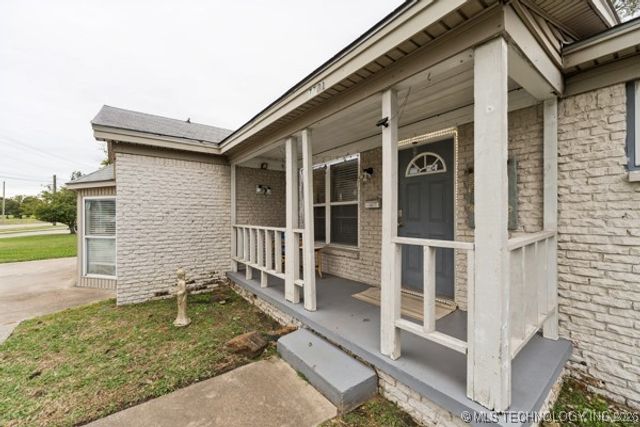 7731 E Skelly Drive, Tulsa, OK 74129