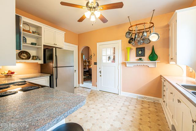 109 Willard St, Maryville, TN 37803