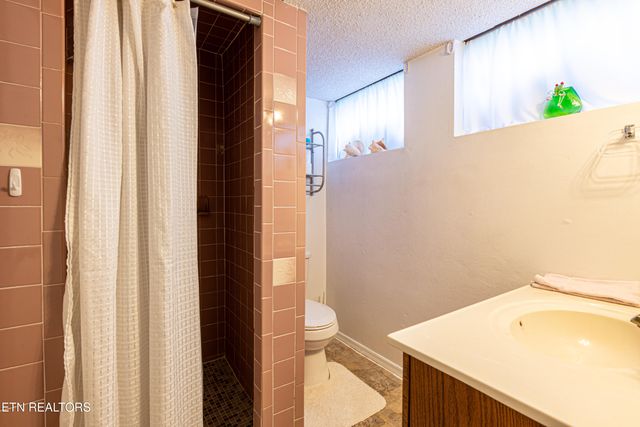 109 Willard St, Maryville, TN 37803