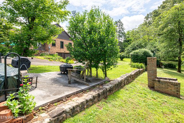 109 Willard St, Maryville, TN 37803