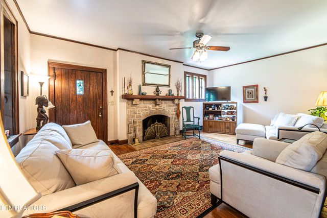 109 Willard St, Maryville, TN 37803