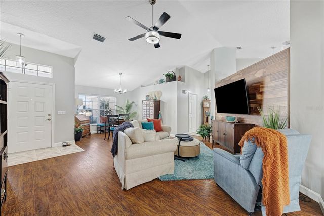 724 WINTERBROOKE WAY, Sun City Center, FL 33573