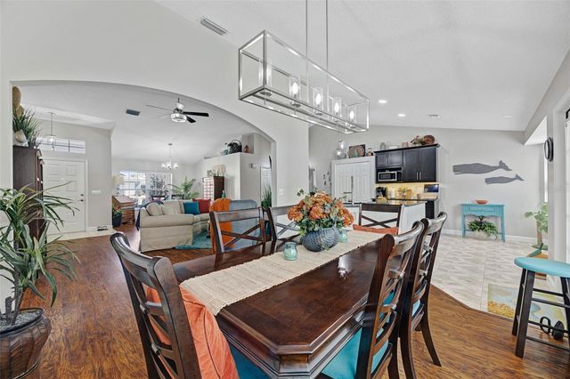 724 WINTERBROOKE WAY, Sun City Center, FL 33573