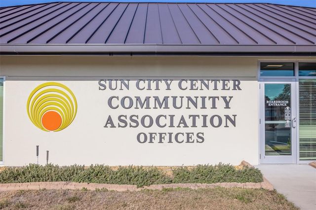 724 WINTERBROOKE WAY, Sun City Center, FL 33573