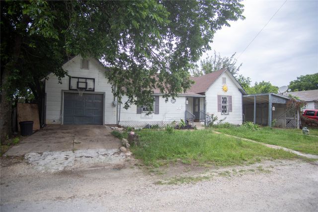 106 S Watson Street, Alvarado, TX 76009