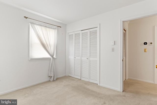 936 EMILY DR, Mechanicsburg, PA 17055
